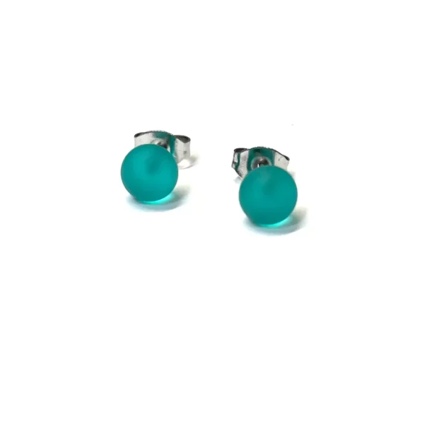 helen-chambers-round-glass-stud-earrings