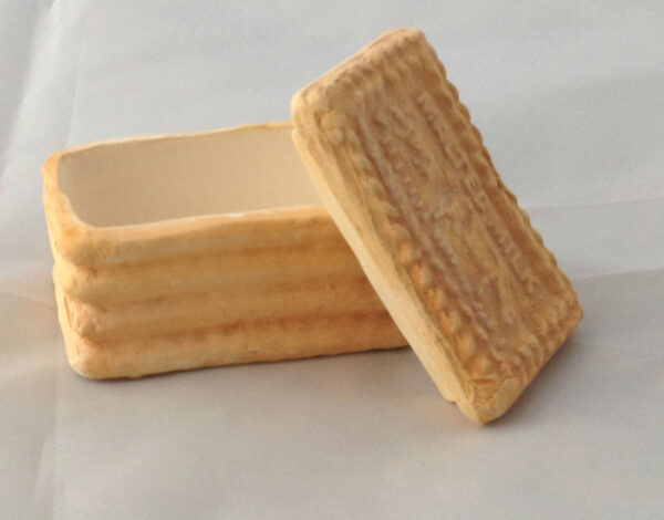 Malted-Milk-Biscuit-Trinket-Box