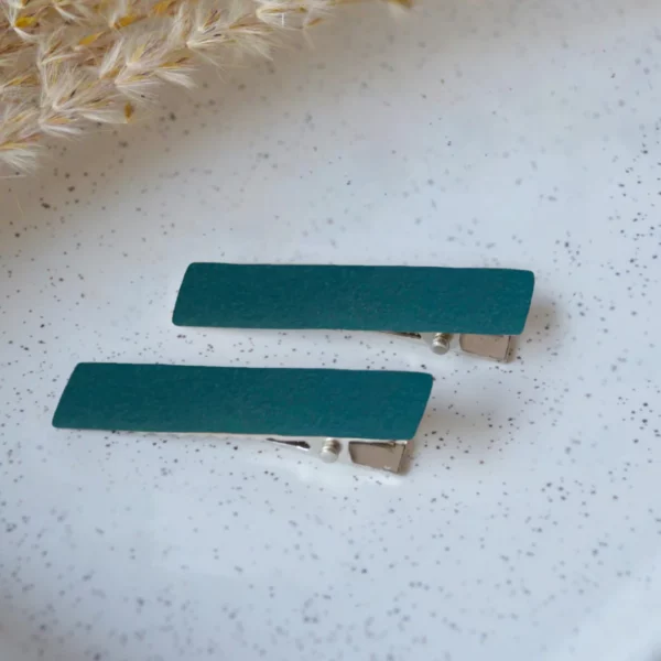 Orla-Polymer-Clay-Hair-Clips-Pine-Matte