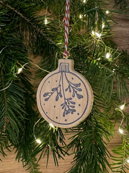 Wooden-Christmas-Bauble-Decoration-Hand-Printed-Linocut